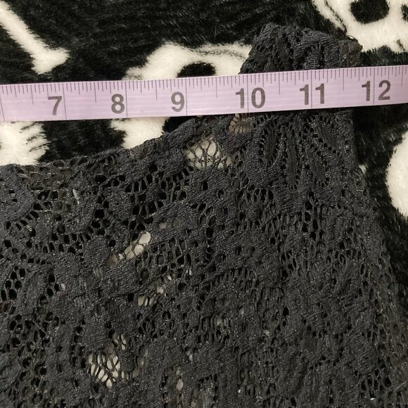 SLOANE & SADIE Black white flocked floral print sleeveless peplum top LARGE XL - Picture 12 of 15